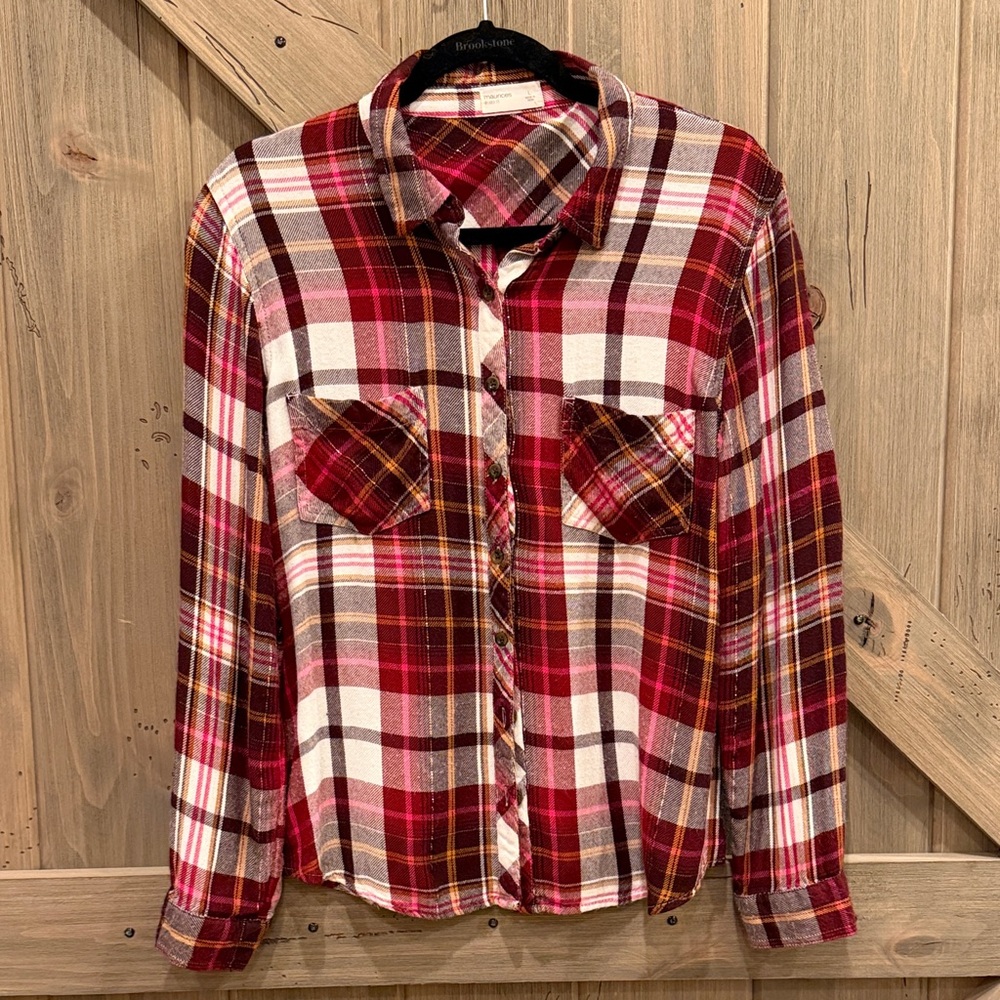 Maurices Red Plaid Button-Up Shirt Size L